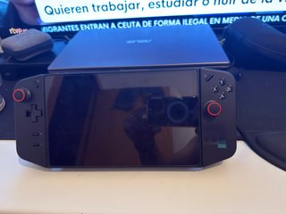 Lenovo Legion Go poco usato con protezioni!!