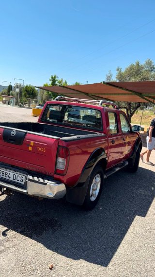 Nissan Navara 2004