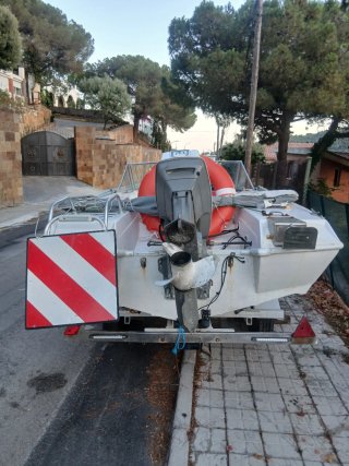 Lancha 6m con Titulín