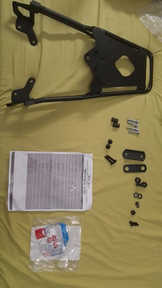 Soporte Givi Monolock Yamaha NMAX 125