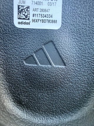 Chanclas adidas yeezy ys-01 slide nere