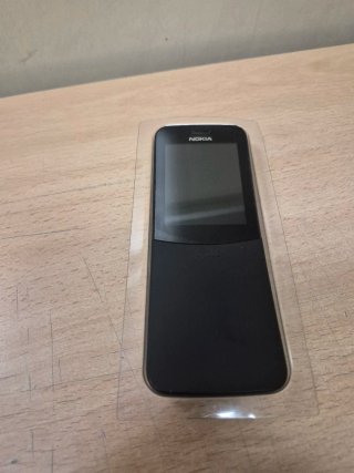 Nokia 8110 4G Negro Nuevo