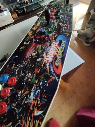 Consola retro con 2 mandos incorporados