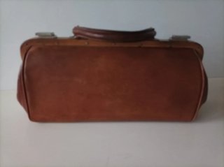 Antiguo maletín de barbería