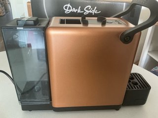 Cafetera Nespresso Dark Side Cobre