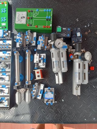 Kit Neumática Festo.