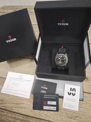 Tudor Black Bay Ceramic M79210CNU-0001