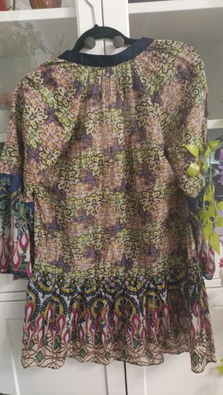 Blusa playera estampada