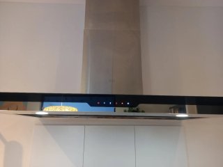 Campana extractora cocina moderna