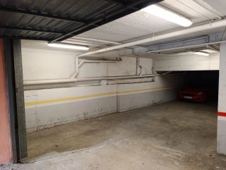 És lloga una plaça de parking a Vilanova del Cami