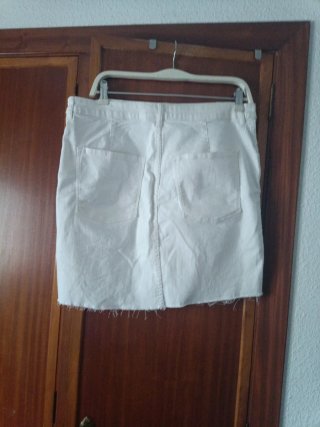 Falda blanca vaquera