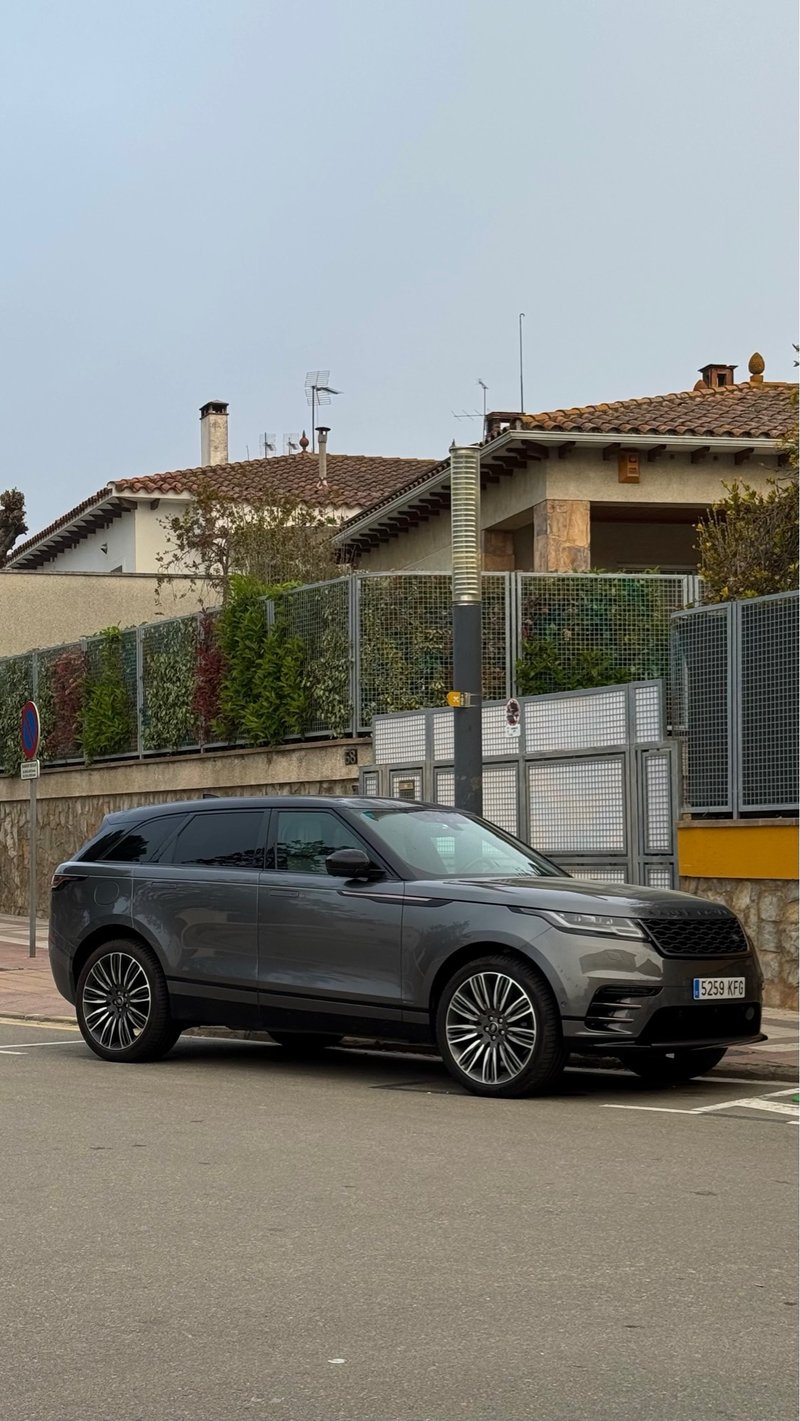 Range Rover Velar First Edition 3.0 D300CV FULL - foto 1