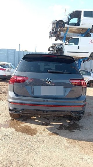 Volkswagen 99327 tubo 04e131582d tiguan (ad1)