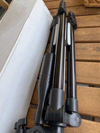Trípode de aluminio plegable
