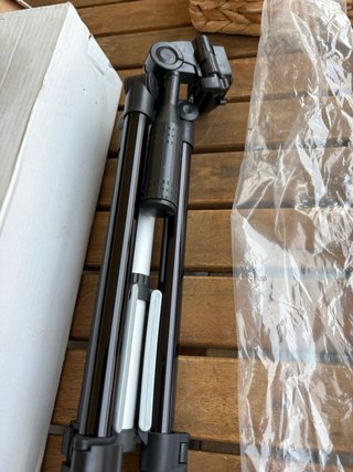 Trípode de aluminio plegable