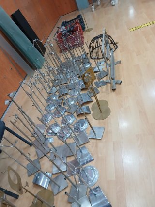 Mobiliario Tienda cristal/Marrón....