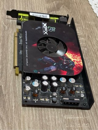 XFX GF 6800 XTreme 256MB DDR3 Tarjeta Gráfica