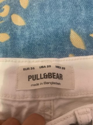 Pantalones cortos Pull&Bear beige Talla M