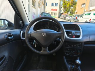 Peugeot 206 2011