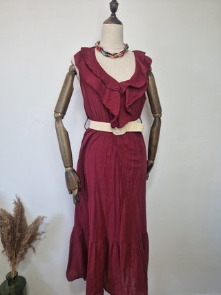 Vestido largo con cinturón