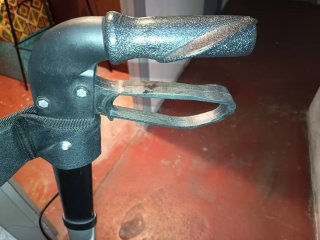 Andador plegable con asiento