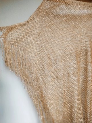 Poncho Dorado Metálico