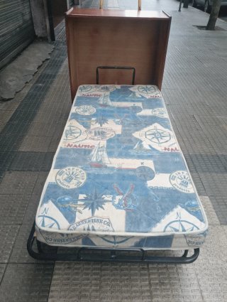 Cama auxiliar de madera