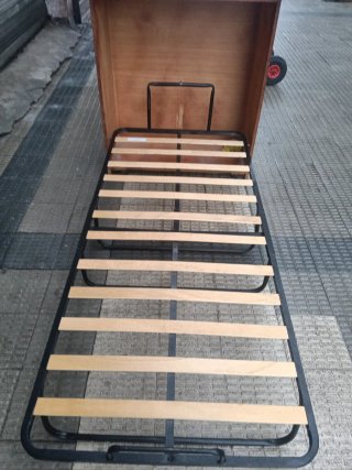 Cama auxiliar de madera