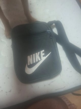Riñonera Nike Negra