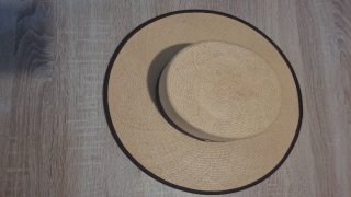 Sombrero de paja de ala ancha
