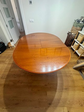 Mesa redonda extensible de madera