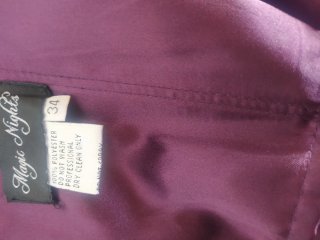 Vestido de fiesta morado con pedrería