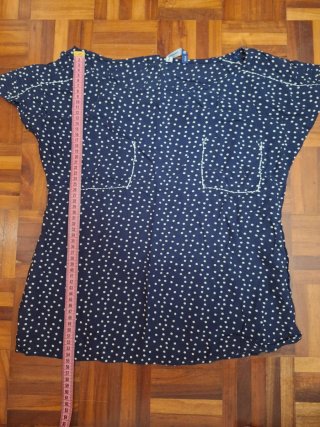 Blusa de lunares azul