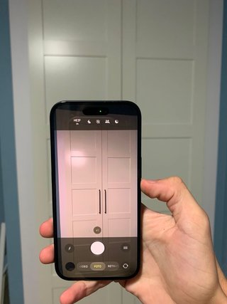iPhone 15 128GB Space Gray