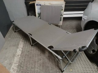 Tumbona aluminio con parasol