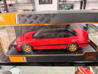 Subaru Legacy Rs 1991 ixo 1/18