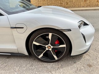 Porsche Taycan 4S chrono 571c.v.