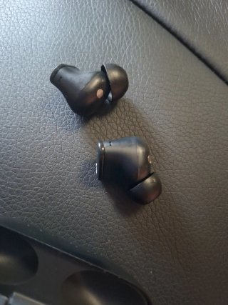 Beats Studio Buds Negro/Gris