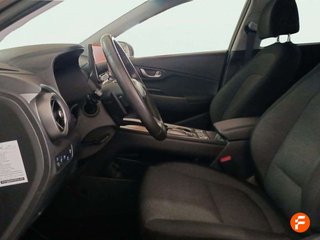 Hyundai Kona 100kW EV Maxx