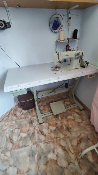 Máquina de coser industrial Refrey 430