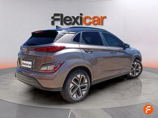Hyundai Kona 100kW EV Maxx