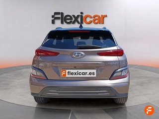 Hyundai Kona 100kW EV Maxx