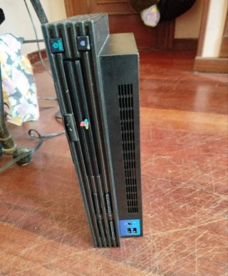 PlayStation 2 FAT SCPH-39004 color negro