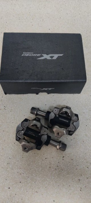Pedales Shimano XT M8100 MTB