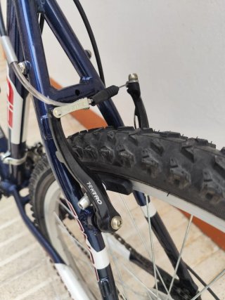 Bicicleta de montaña Conor 2.0