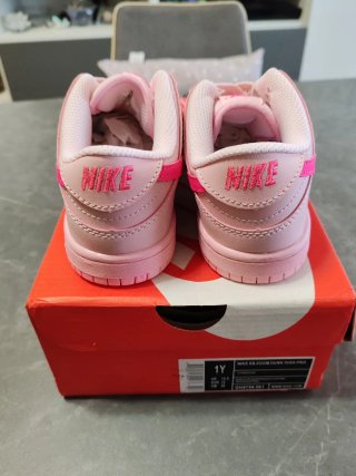 Nike SB Dunk Low Rosa Bambina Tg 32