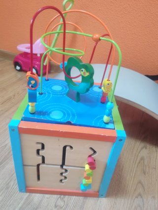 Caja Montessori Madera y Plástico