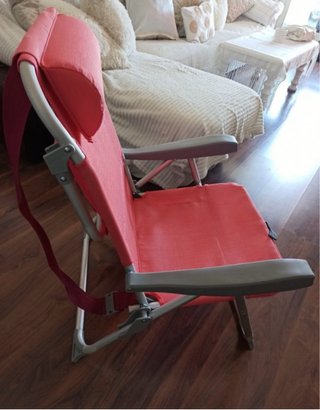 Tumbona plegable de aluminio con nevera