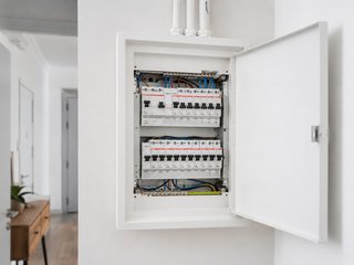 Electricista con experiencia en Madrid.