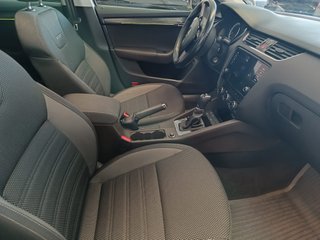 OCTAVIA COMBI SCOUT 2.0 TDI 4X4 DSG-6 184 CV